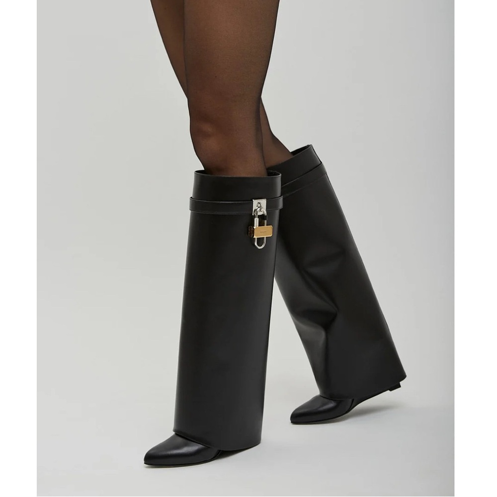 Brand New Givenchy Shark Lock Boots Size 39